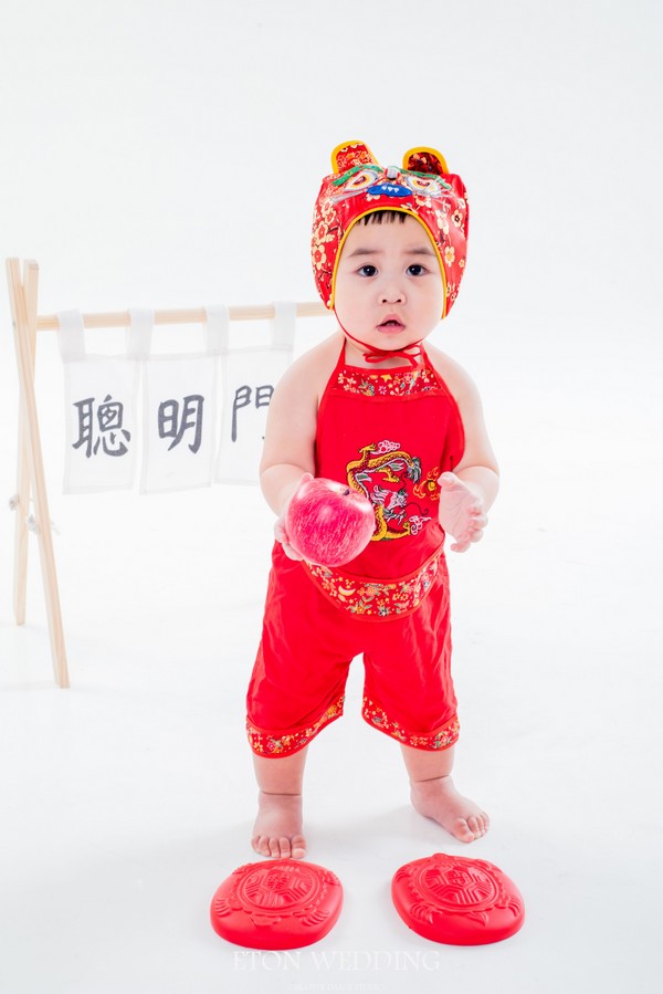 寶寶抓週,周歲抓週,抓週儀式